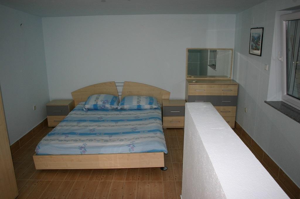 Apartments Lina Karlobag Room photo
